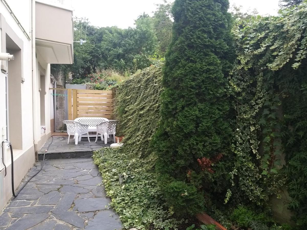 Apartamento Con Pequeno Jardin En El Centro Ferrol Extérieur photo